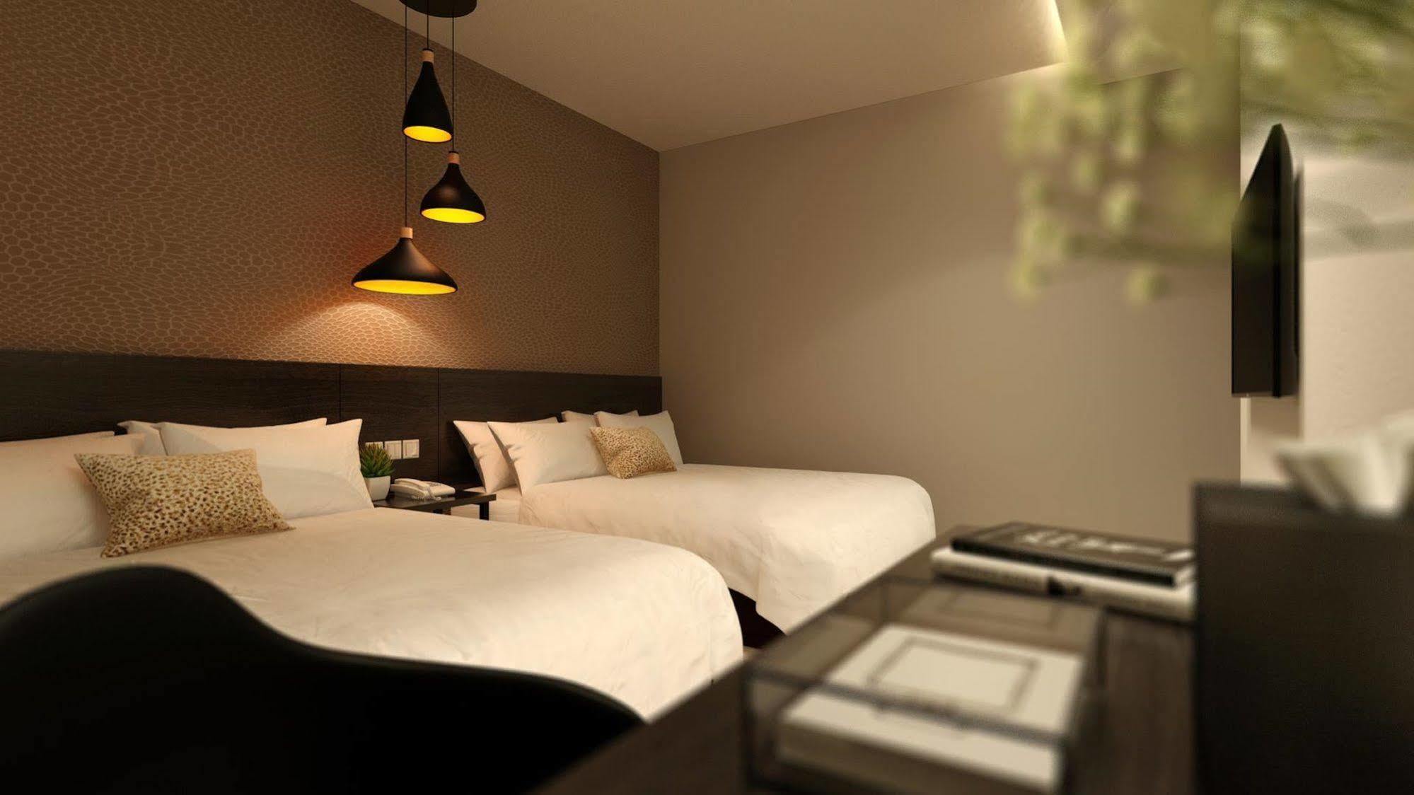 The Square Hotel Секудаи Экстерьер фото